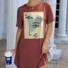 Womens Plus * | New Izuria Burgundy Abstract Face Short-Sleeve T-Shirt Dress Plus